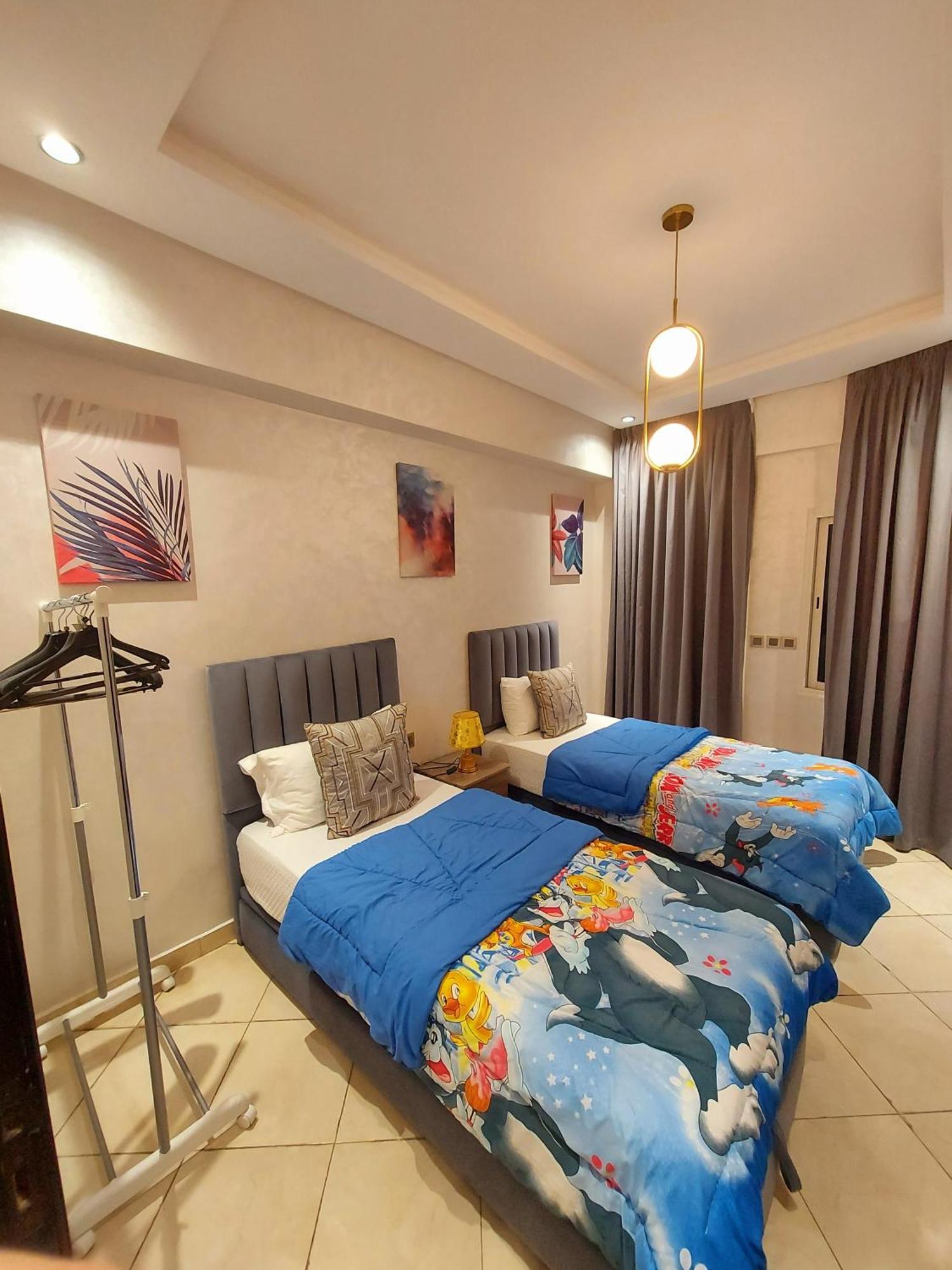 Luxury Downtown Apartment Of 80M2 In Front Of Hassan 2 Mosque And Sea From Family , Pour Famille , Interdit Couples Araabic Non Marie, Forbidden Unmarried Araabic Couples Basement Car Park Casablanca Buitenkant foto
