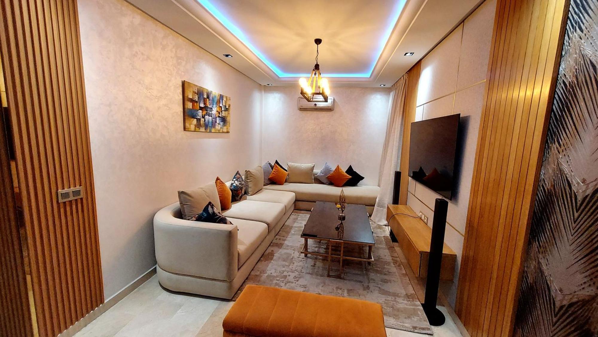 Luxury Downtown Apartment Of 80M2 In Front Of Hassan 2 Mosque And Sea From Family , Pour Famille , Interdit Couples Araabic Non Marie, Forbidden Unmarried Araabic Couples Basement Car Park Casablanca Buitenkant foto